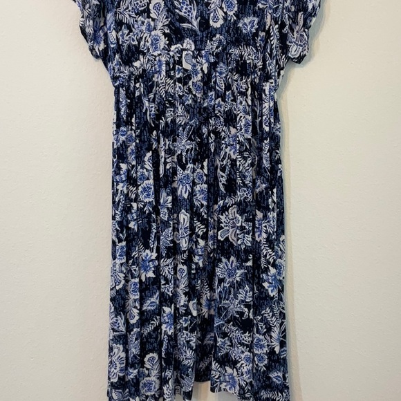 Torrid Swim Cover Up Size 14/16 Torrid size 1 / 2 Navy Black White Blue - Picture 6 of 12